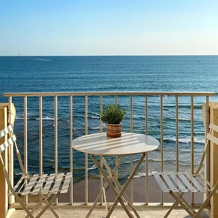 Appartement En Front De Mer Avec Vue Imprenable Sur La Grande Plage Des Sables D'Olonne Les Sables-d'Olonne Exterior photo